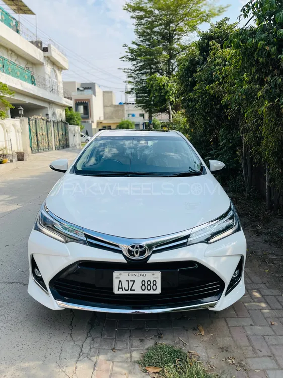 Toyota Corolla 2022 for Sale in Lahore Image-1