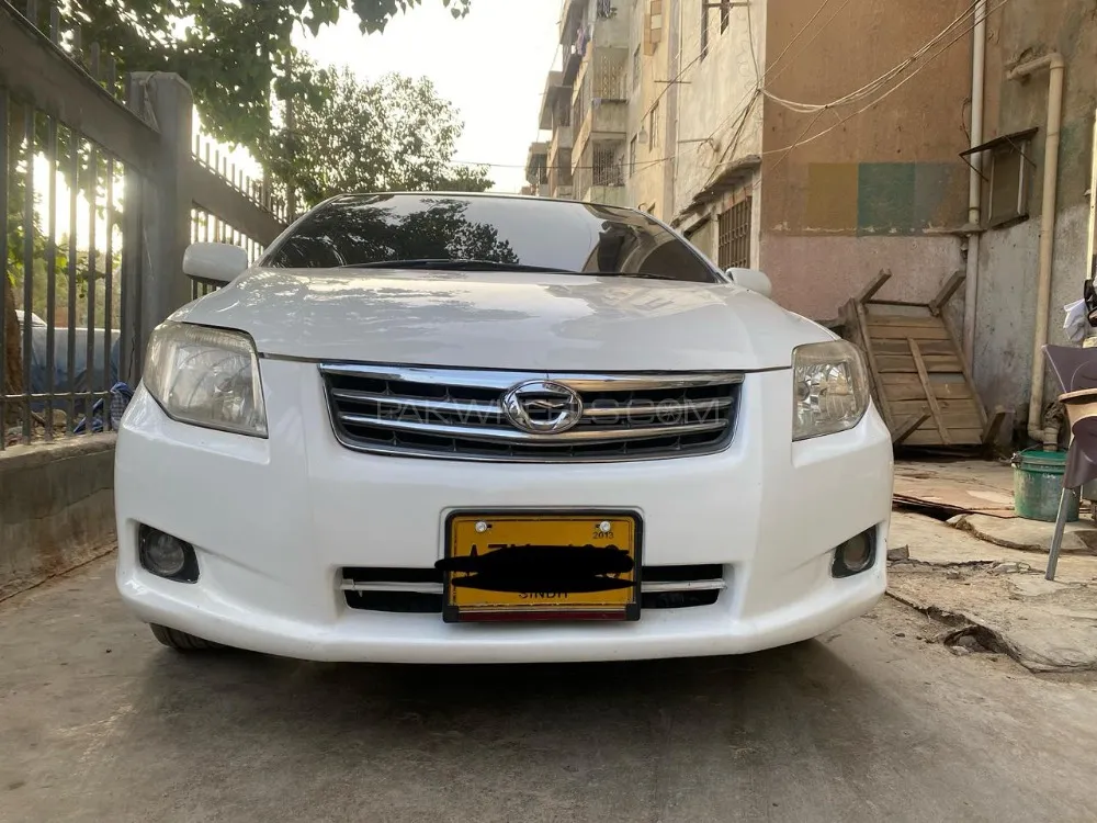 Toyota Corolla Axio 2007 for Sale in Karachi Image-1