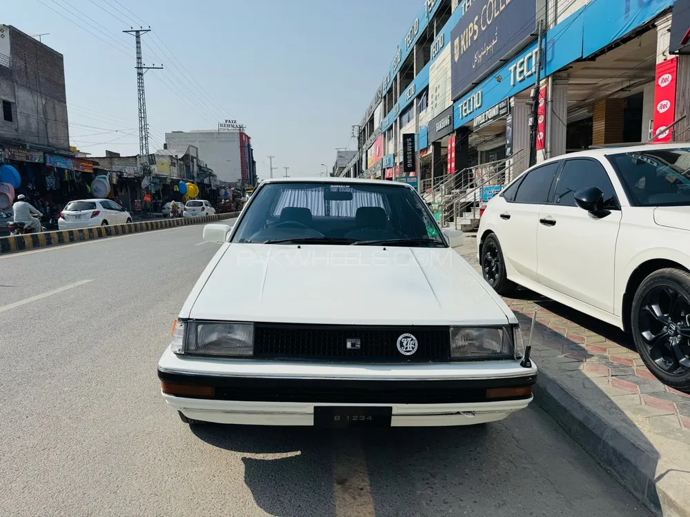 Toyota Corolla 1986 for Sale in Mardan Image-1