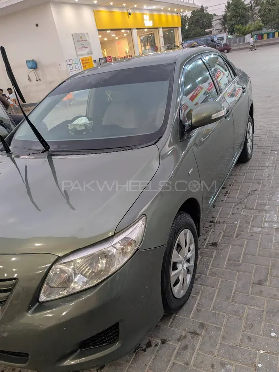 Toyota Corolla 2011 for Sale in Karachi Image-1
