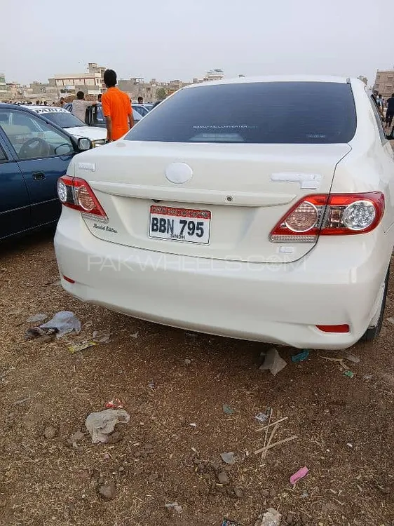 Toyota Corolla 2014 for Sale in Karachi Image-1