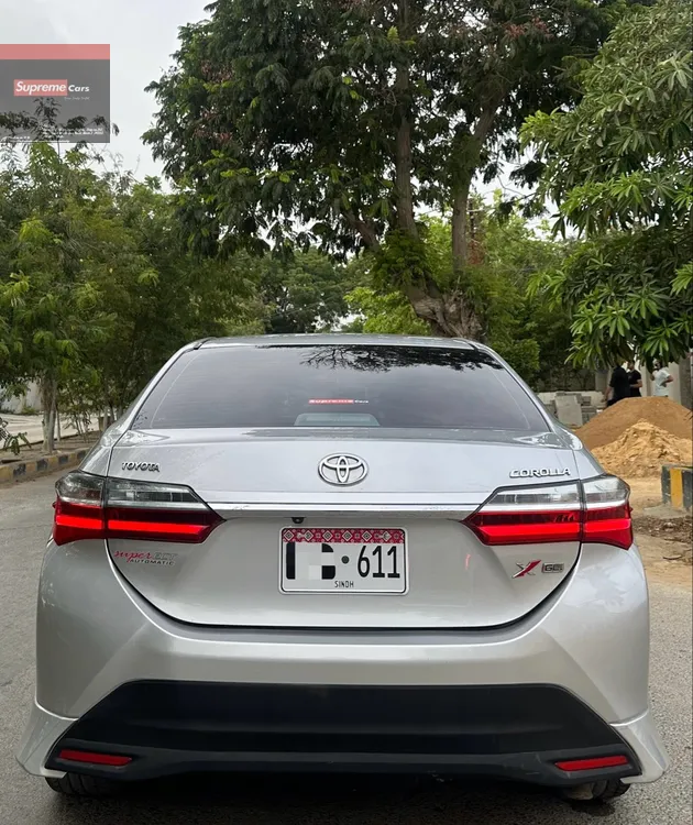 Toyota Corolla 2020 for Sale in Karachi Image-1