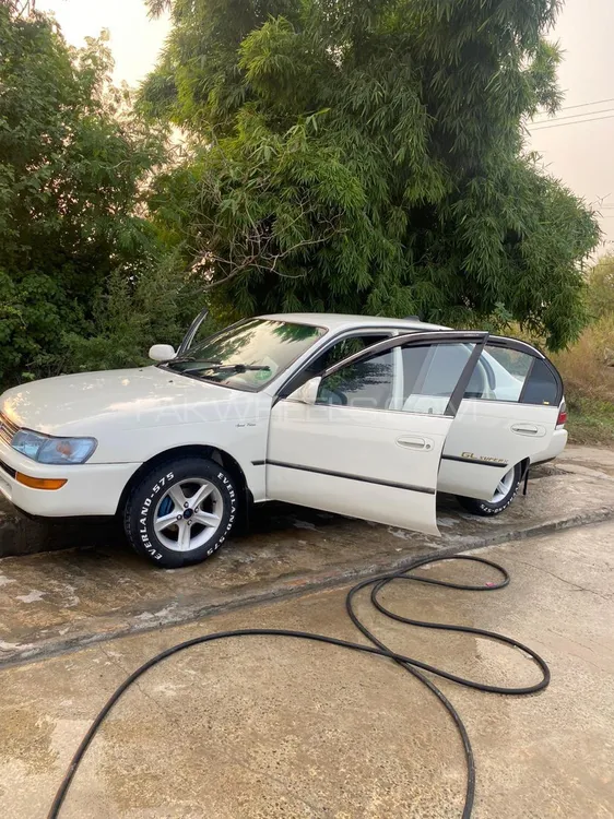 Toyota Corolla 1996 for Sale in Kallar Saddiyian Image-1