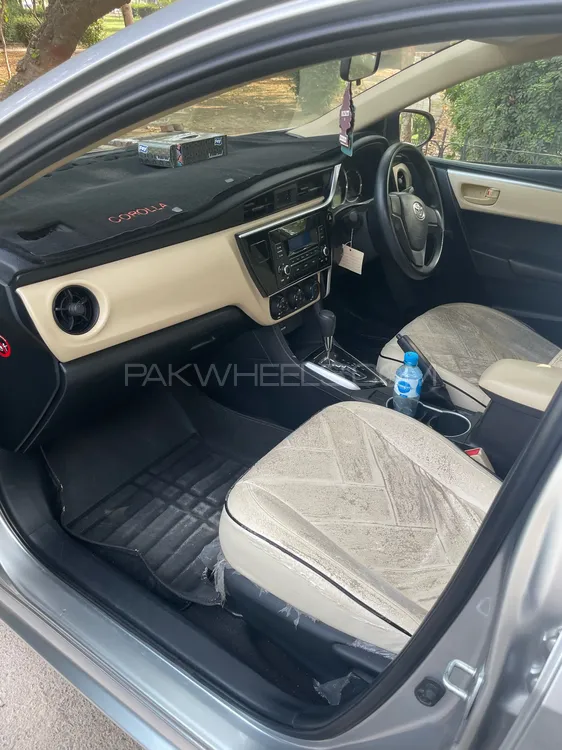 Toyota Corolla 2019 for Sale in Lahore Image-1