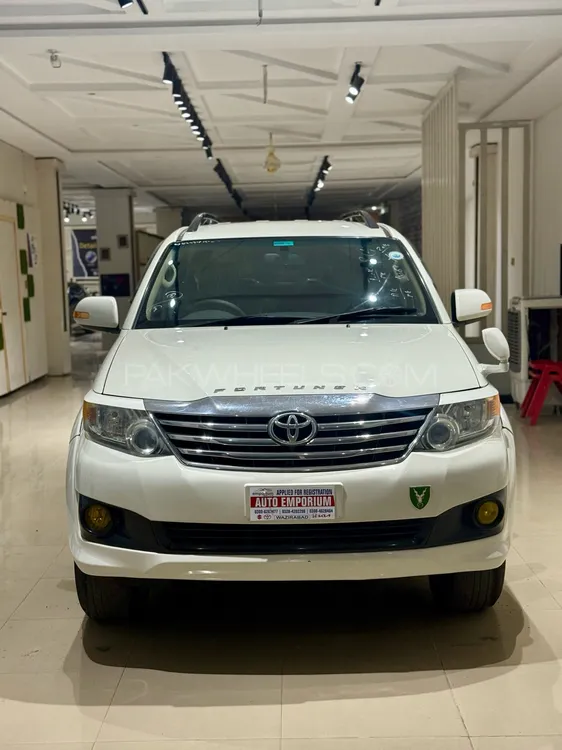 Toyota Fortuner 2013 for Sale in Gujranwala Image-1