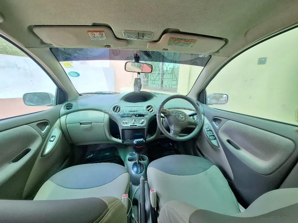 Toyota Platz 2007 for Sale in Mian Channu Image-1