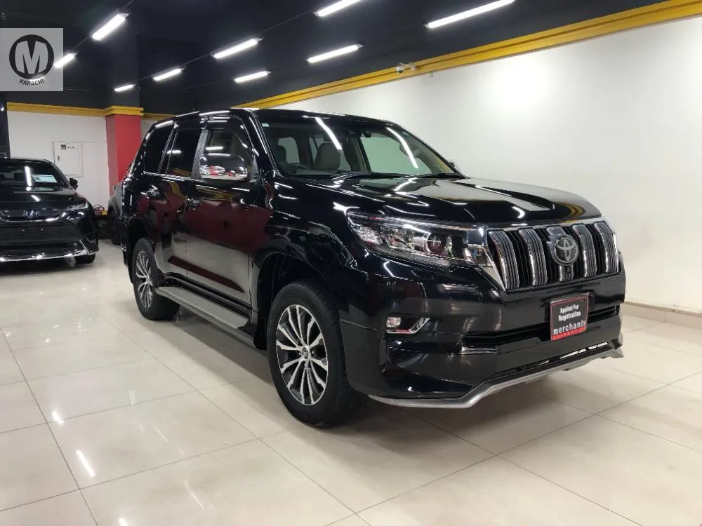 Toyota Prado 2021 for Sale in Karachi Image-1