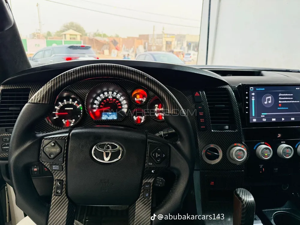 Toyota Tundra 2007 for Sale in Multan Image-1