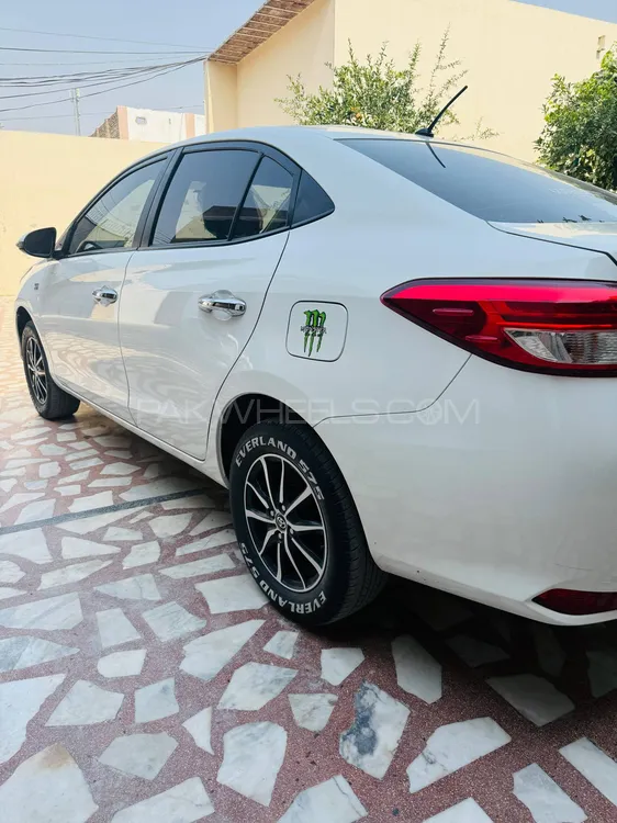 Toyota Yaris Sedan 2020 for Sale in Peshawar Image-1