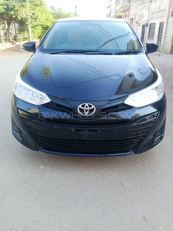 Toyota Yaris Sedan 2020 for Sale in Multan Image-1