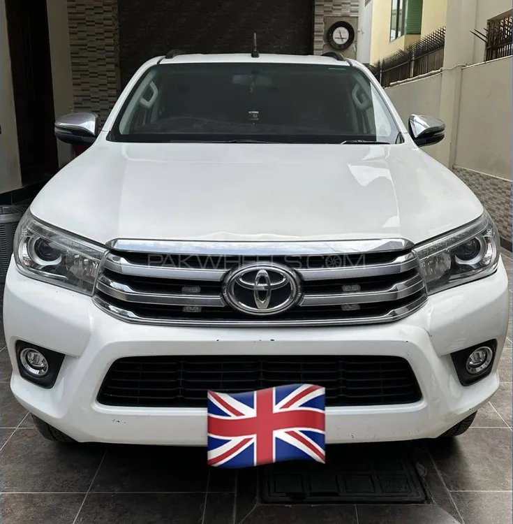 Toyota Hilux 2018 for Sale in Karachi Image-1