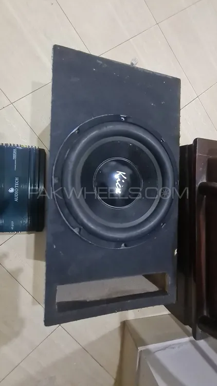 Audi Tech 4 channel  / Pioneer speak 16.1 / USA kick subwoof Image-1