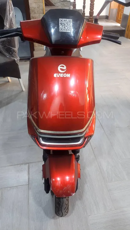 Crown EV-1000 2025 for Sale Image-1
