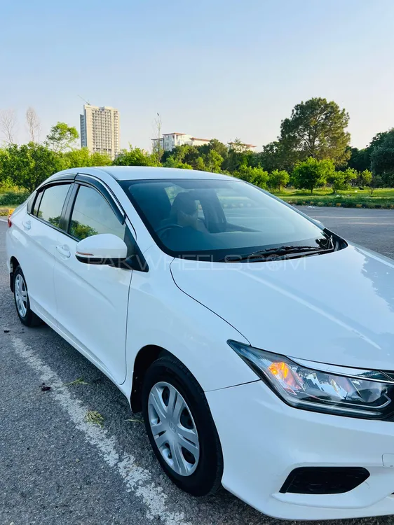 Honda City 2021 for Sale in Islamabad Image-1