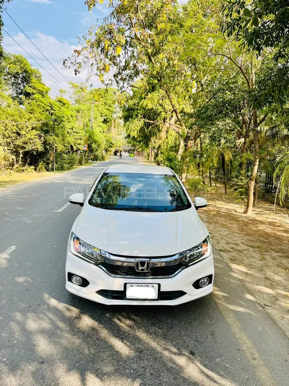 Honda City 2022 for Sale in Lahore Image-1