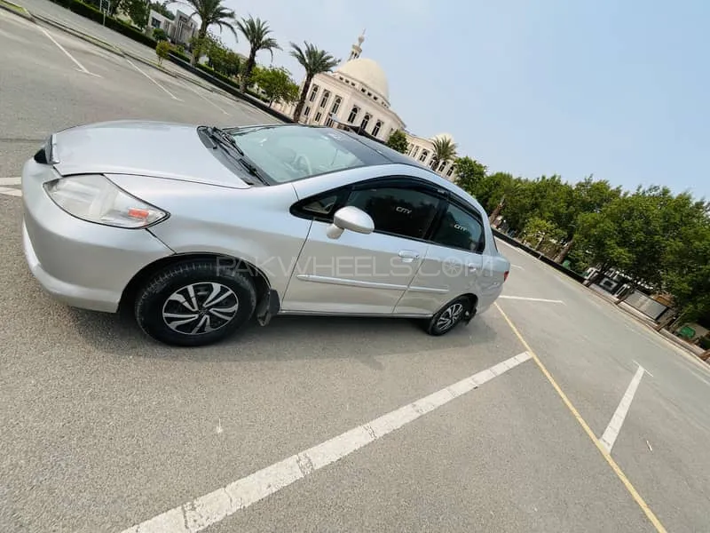Honda City 2005 for Sale in Lahore Image-1
