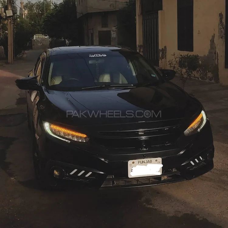 Honda Civic 2020 for Sale in Multan Image-1