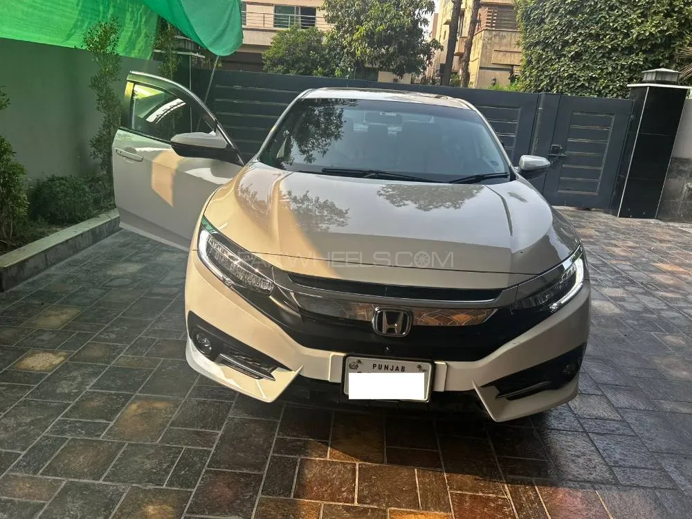 Honda Civic 2021 for Sale in Lahore Image-1