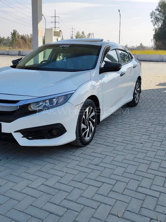 Honda Civic 2016 for Sale in Nowshera Image-1