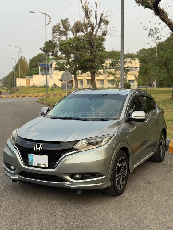 Honda Vezel 2014 for Sale in Islamabad Image-1