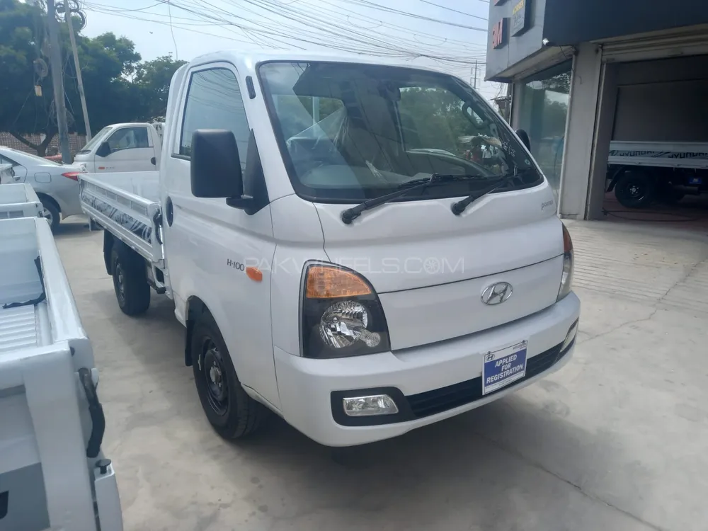 Hyundai H-100 2025 for Sale in Karachi Image-1