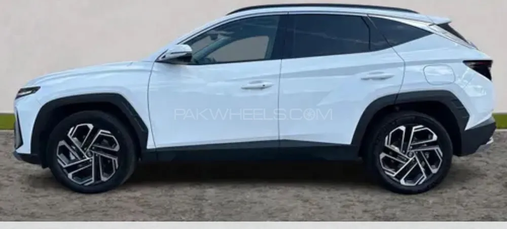 Hyundai Tucson 2025 for Sale in Lahore Image-1