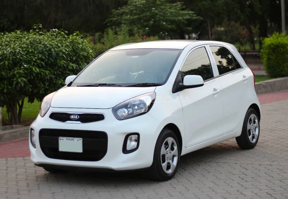 KIA Picanto 2023 for Sale in Lahore Image-1
