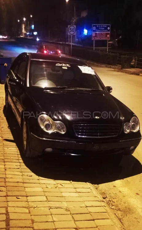 Mercedes Benz C Class 2001 for Sale in Rawalpindi Image-1