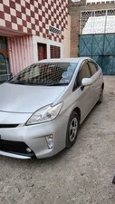 Toyota Prius S 1.8 2014 for Sale