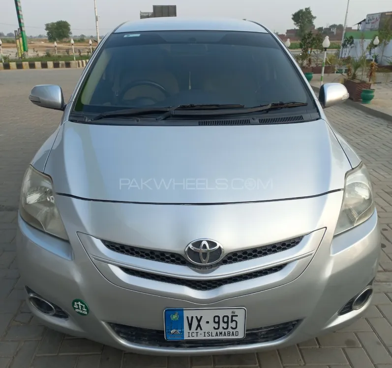 Toyota Belta 2007 for Sale in Qila Deedar Singh Image-1