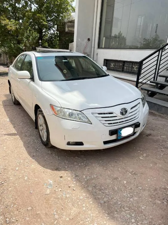 Toyota Camry 2009 for Sale in Islamabad Image-1