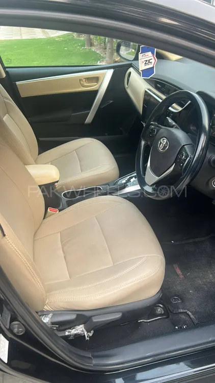 Toyota Corolla 2023 for Sale in Lahore Image-1