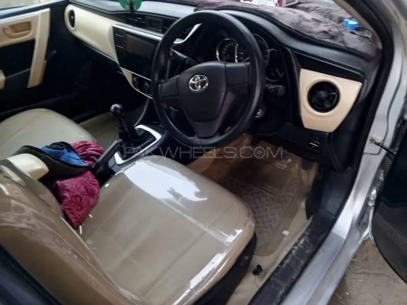 Toyota Corolla 2017 for Sale in Sargodha Image-1
