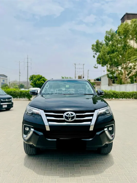 Toyota Fortuner 2018 for Sale in Karachi Image-1