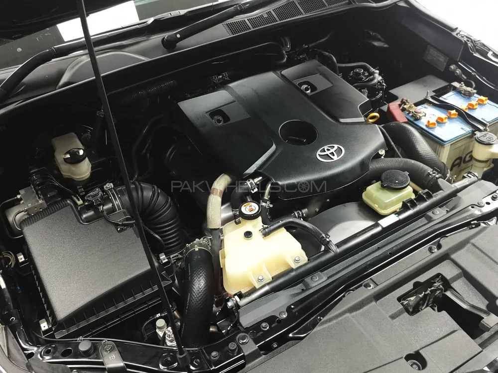Toyota Fortuner 2022 for Sale in Karachi Image-1