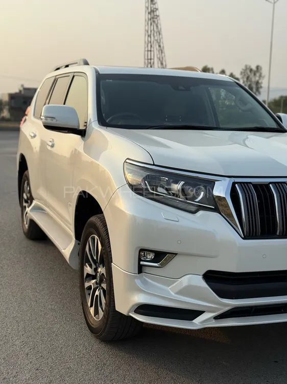 Toyota Prado 2025 for Sale in Islamabad Image-1