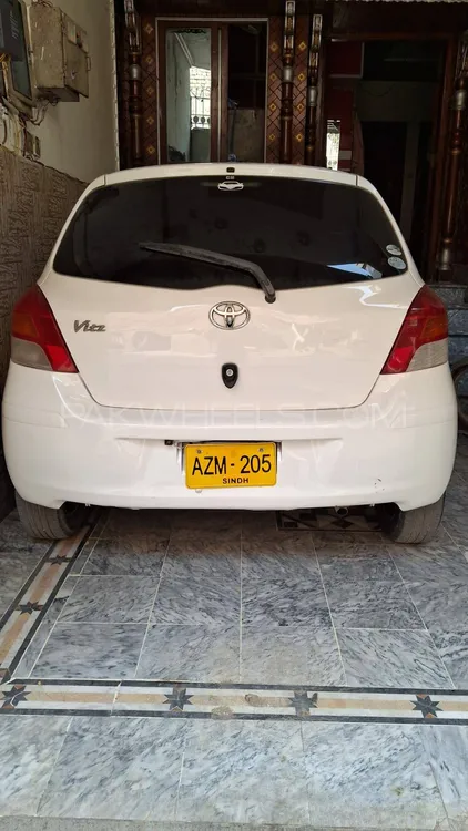 Toyota Vitz 2007 for Sale in Faisalabad Image-1