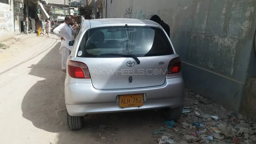 Toyota Vitz 1999 for Sale in Karachi Image-1