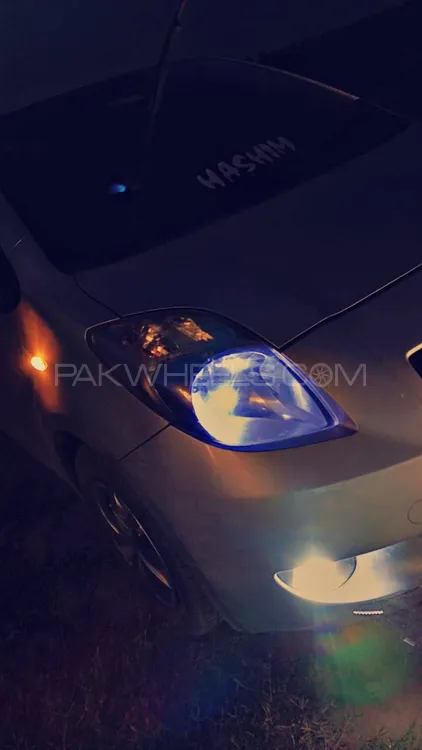 Toyota Vitz 2006 for Sale in Lahore Image-1