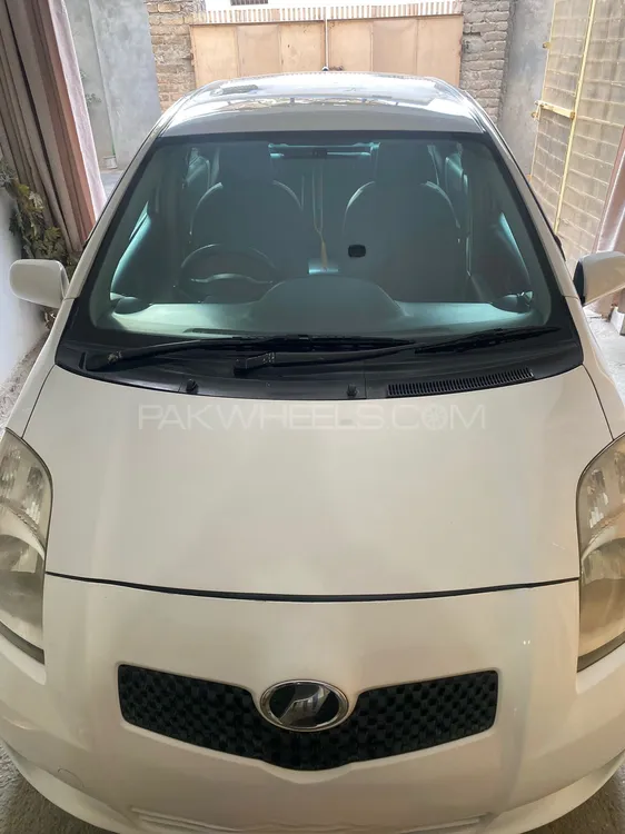 Toyota Vitz 2006 for Sale in Islamabad Image-1