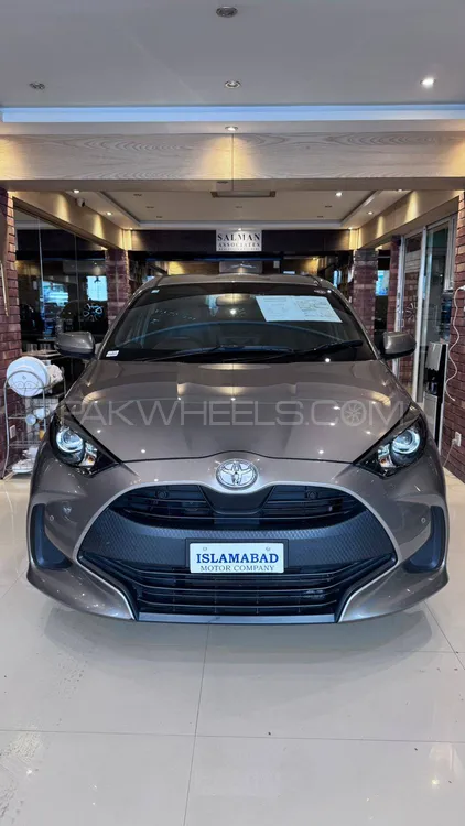 ٹویوٹا یارس ہیچ بیک 2021 for Sale in اسلام آباد Image-1
