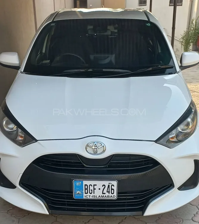 Toyota Yaris Hatchback 2022 for Sale in Kamra Image-1