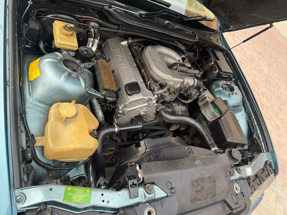 BMW 3 Series 1997 for Sale in Islamabad BMW 3 Series 1997 for Sale in Islamabad Image-12