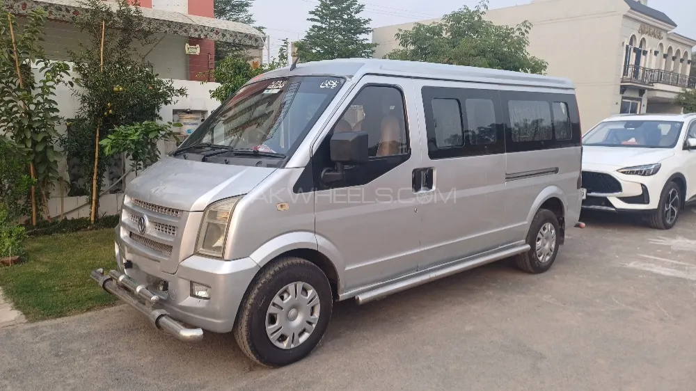 DFSK C37 2017 for Sale in Lahore Image-1