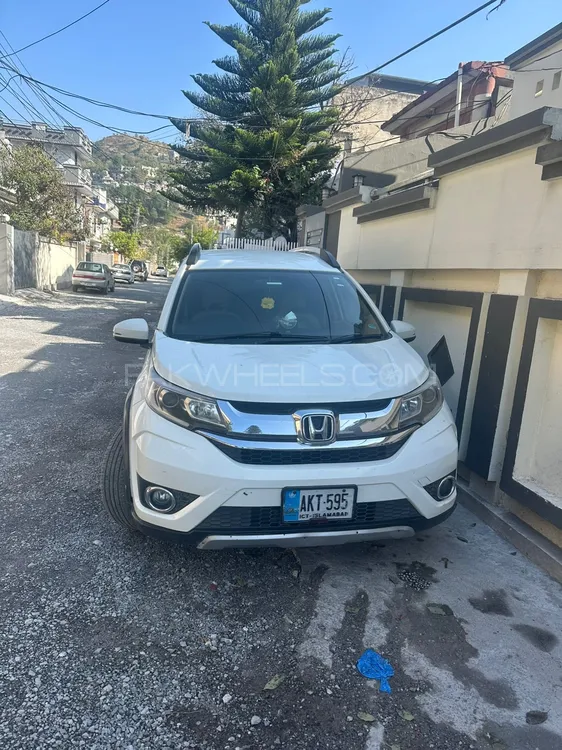 Honda BR-V 2018 for Sale in Islamabad Image-1