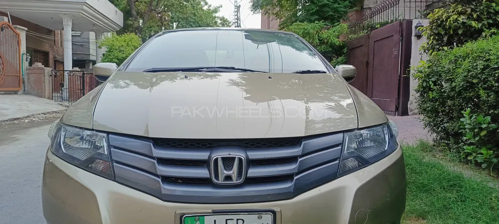 Honda City 2011 for Sale in Lahore Image-1
