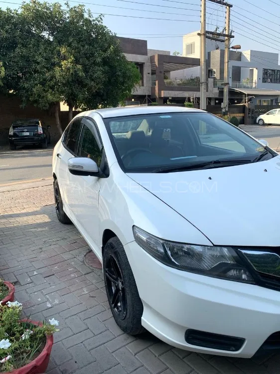 Honda City 2015 for Sale in Lahore Image-1