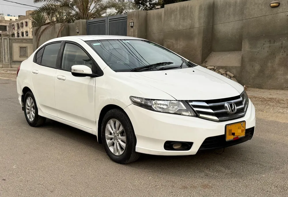Honda City 2016 for Sale in Karachi Image-1