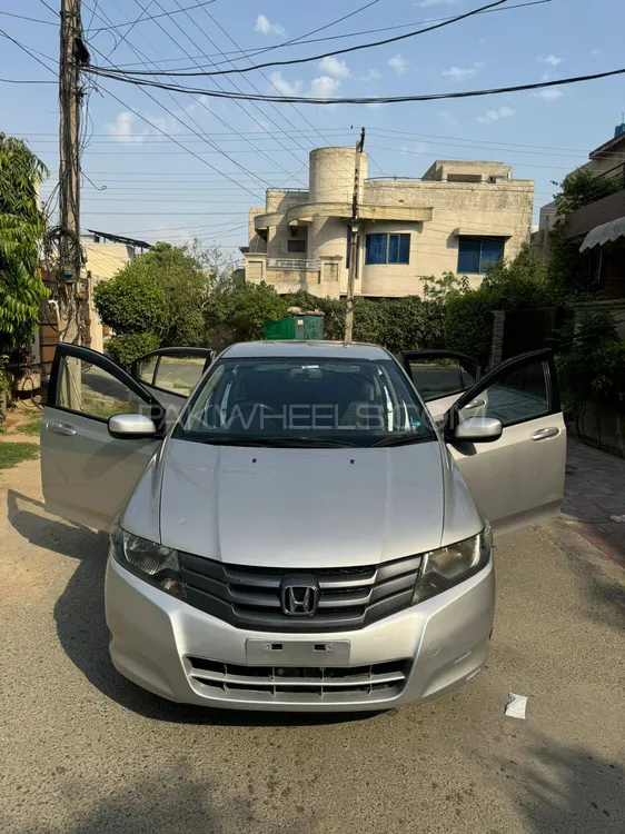 Honda City 2013 for Sale in Lahore Image-1