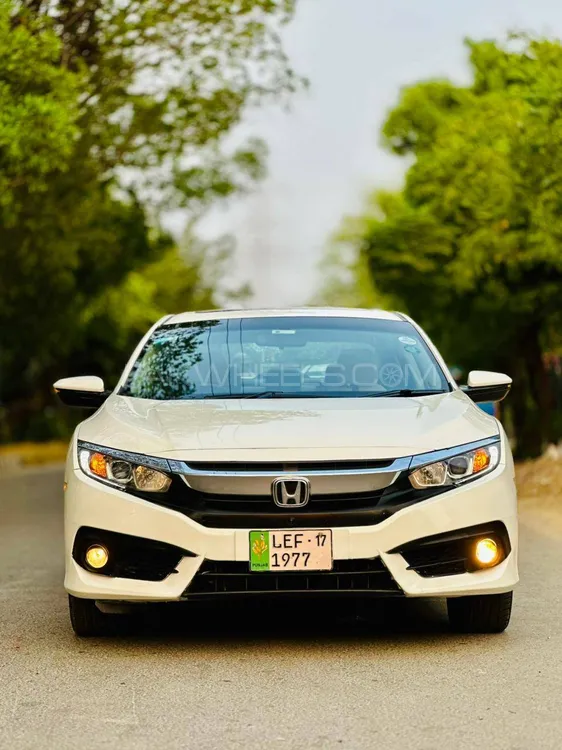 Honda Civic 2017 for Sale in Lahore Image-1